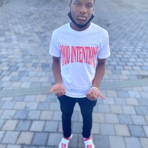 Meet your Posher, Aaron